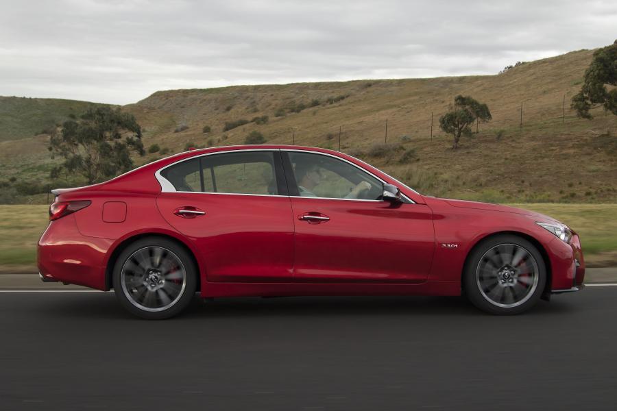  Infiniti Q50S Red Sport (V37) 2017 года  (AU) (фото 4 из 27)
